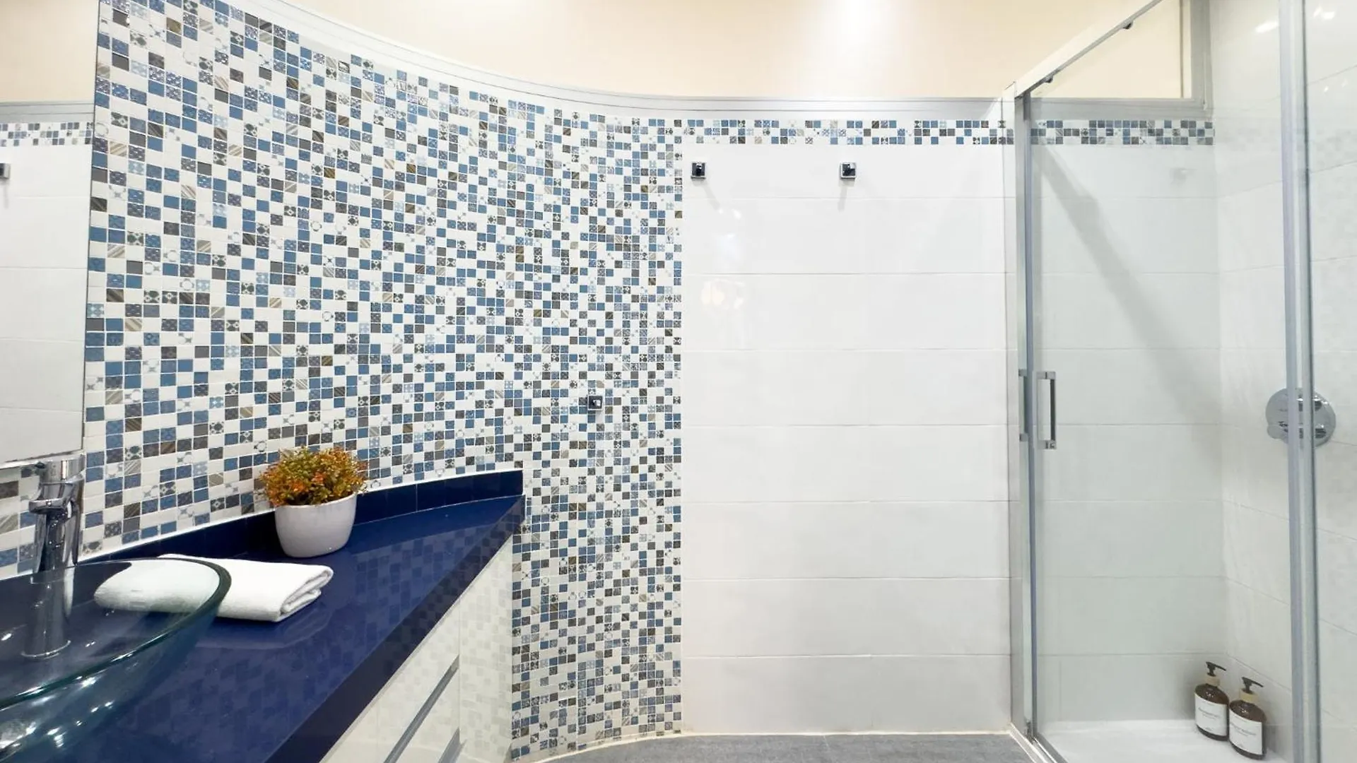Old Town Luxe Apartment Malaga