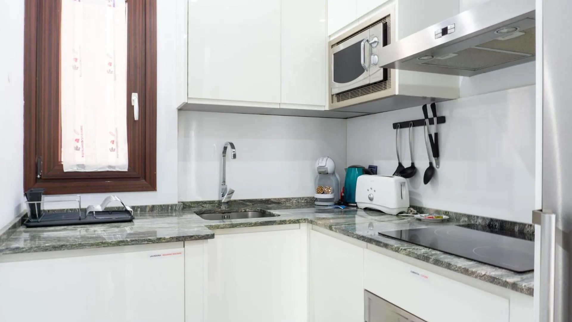 Old Town Luxe Apartment Malaga